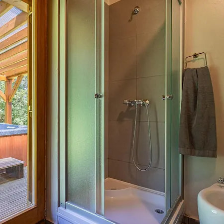 Forester's Hut With Whirlpool & Sauna - Happy Chalet Dol pri Hrastniku